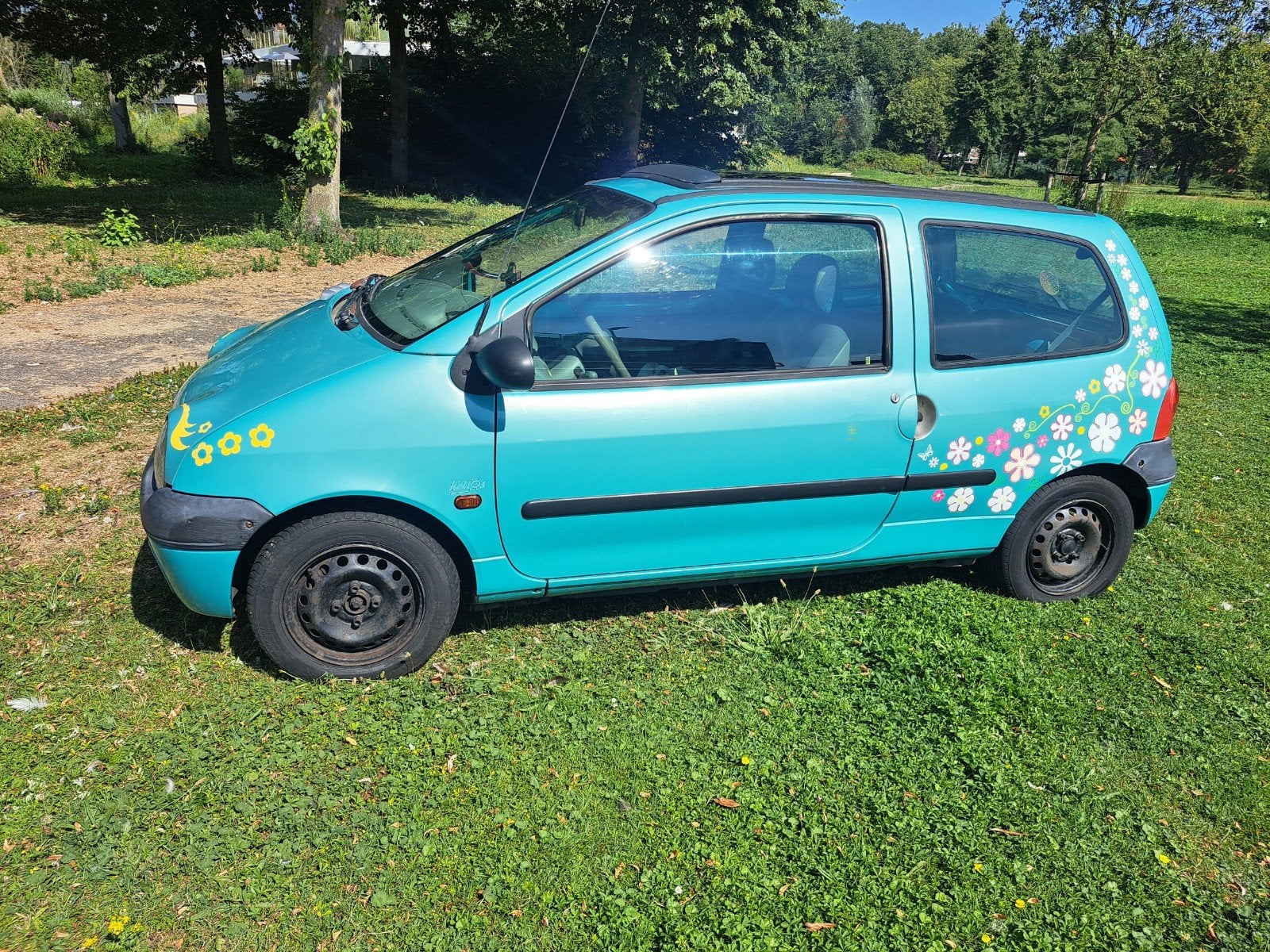 Renault.Twingo. 1.2 Matic. 2000 Blauw. Sunroof.APK 15-7-2027, Auto's, 600 kg, 4 cilinders, 1149 cc, Airbags