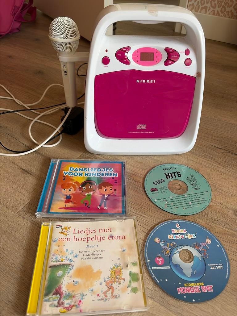 Leuke roze CD speler met microfoon en kinder CD's, Ophalen, Gebruikt, Overige merken, Draagbaar