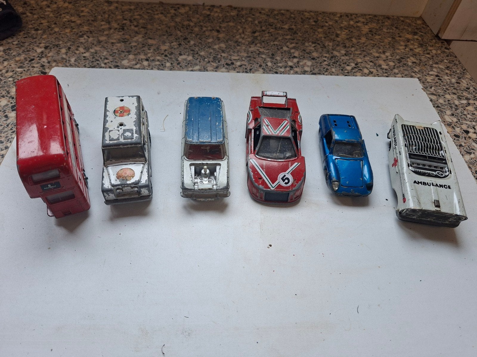 oude autootjes dinkytoys, mebetoys, budgy hoy, Ophalen of Verzenden, Gebruikt, Auto, Overige merken