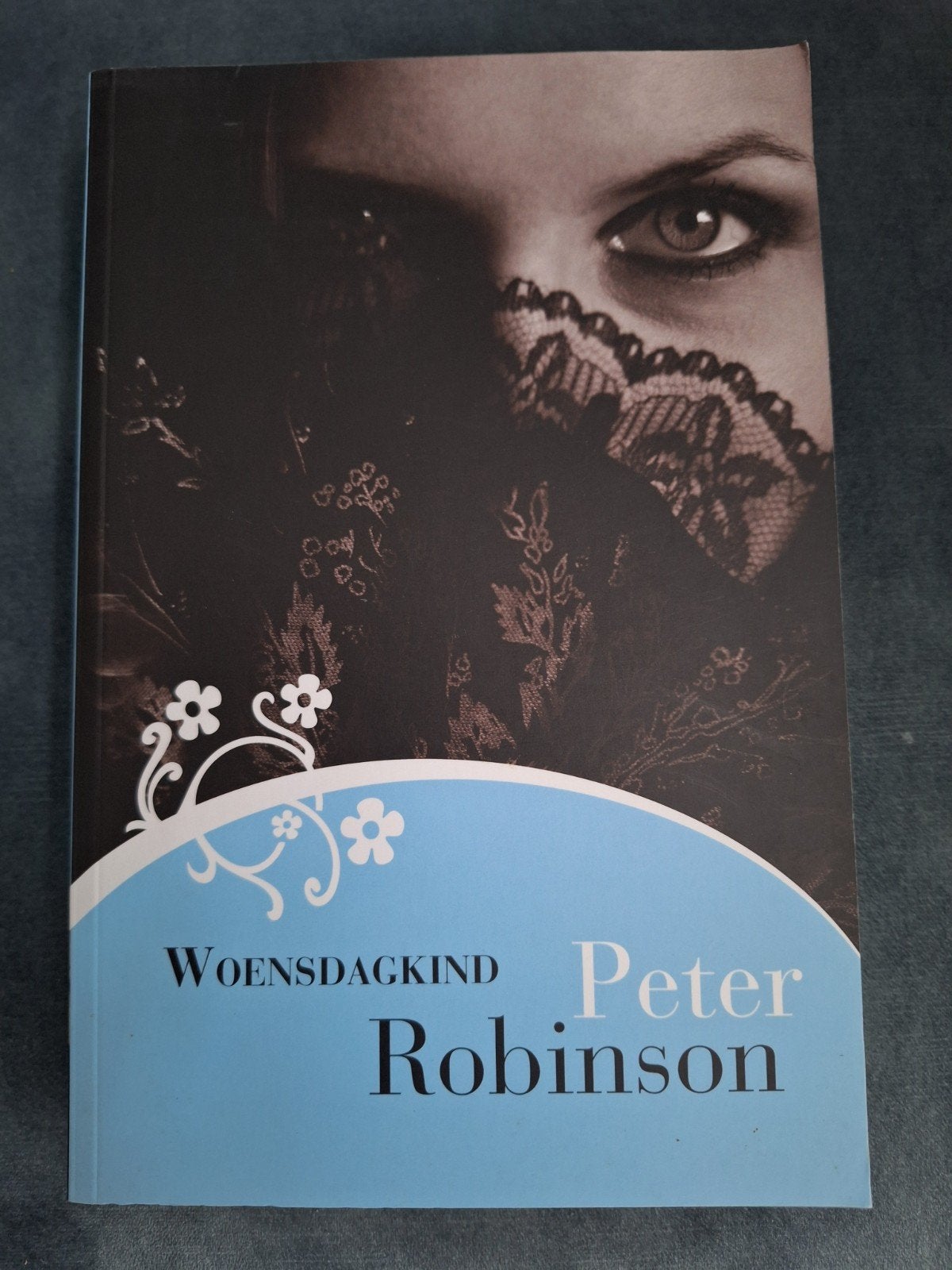 Woensdagkind - Peter Robinson (Thriller), Boeken, Ophalen of Verzenden, Peter Robinson, Wereld overig