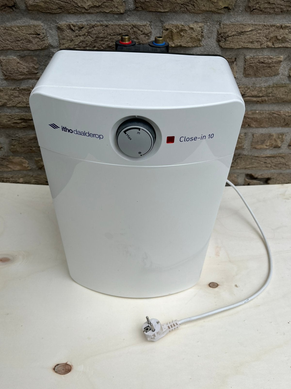 Daalderop close-in boiler 10 liter, Doe-het-zelf en Verbouw, Geisers en Boilers, Aardgas, Zo goed als nieuw, Minder dan 20 liter