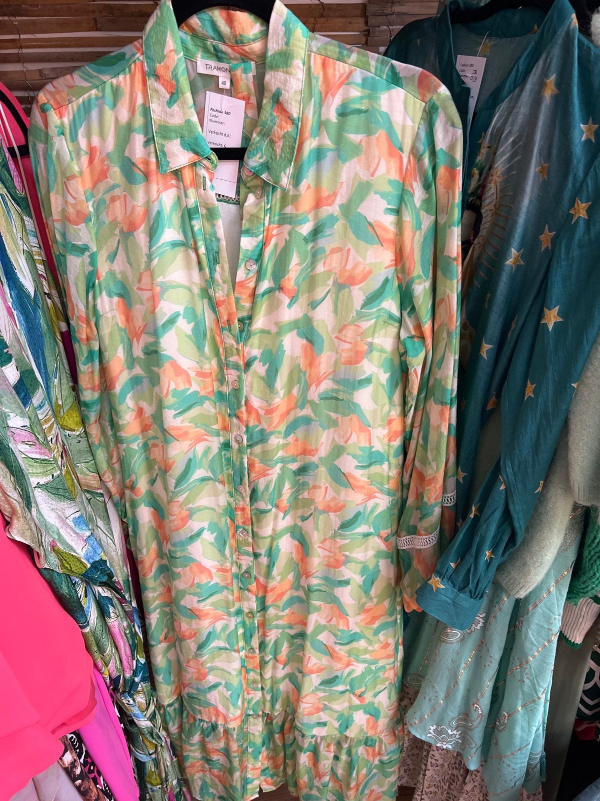 Tramontana jurk met bloemenprint, maat 40, Kleding | Dames, Jurken, Zo goed als nieuw, Maat 38/40 (M), Groen, Onder de knie, Ophalen of Verzenden