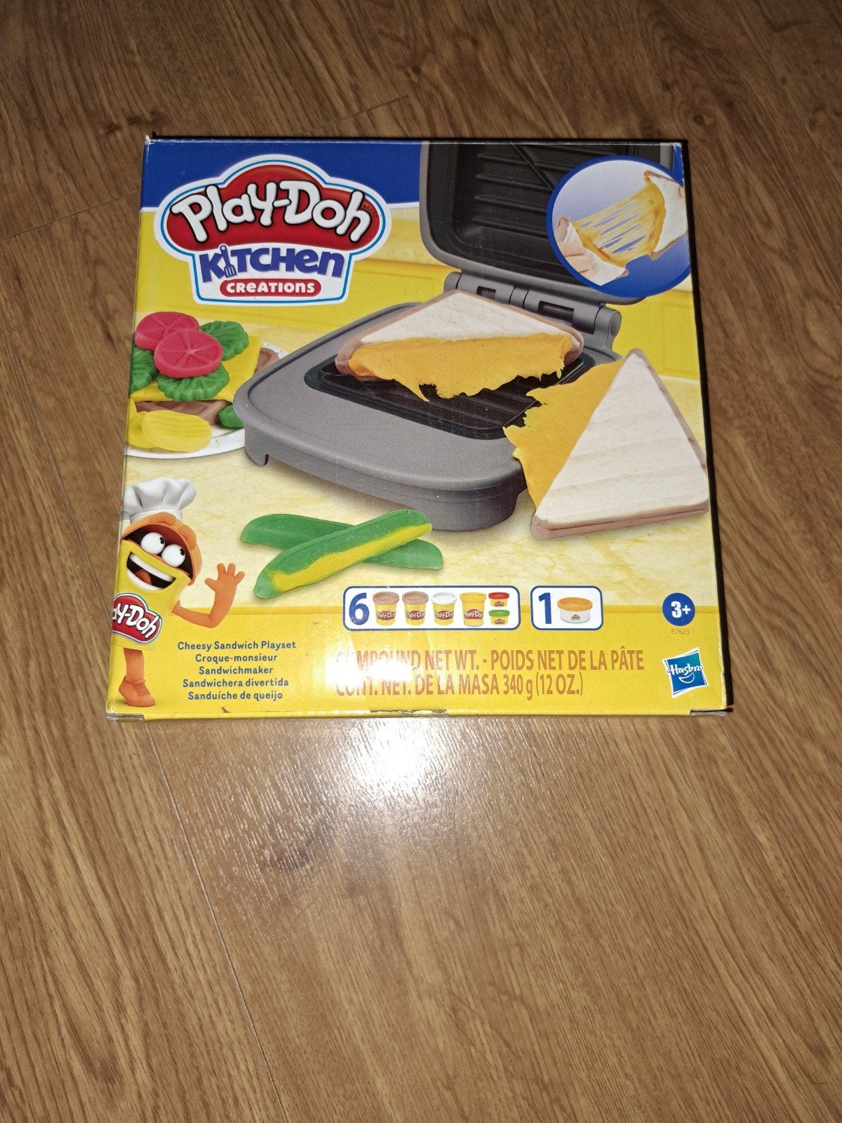 Play-Doh Kitchen Creations Sandwich Speelset, sandwichmaker, Ophalen of Verzenden, Zo goed als nieuw, Knutselen
