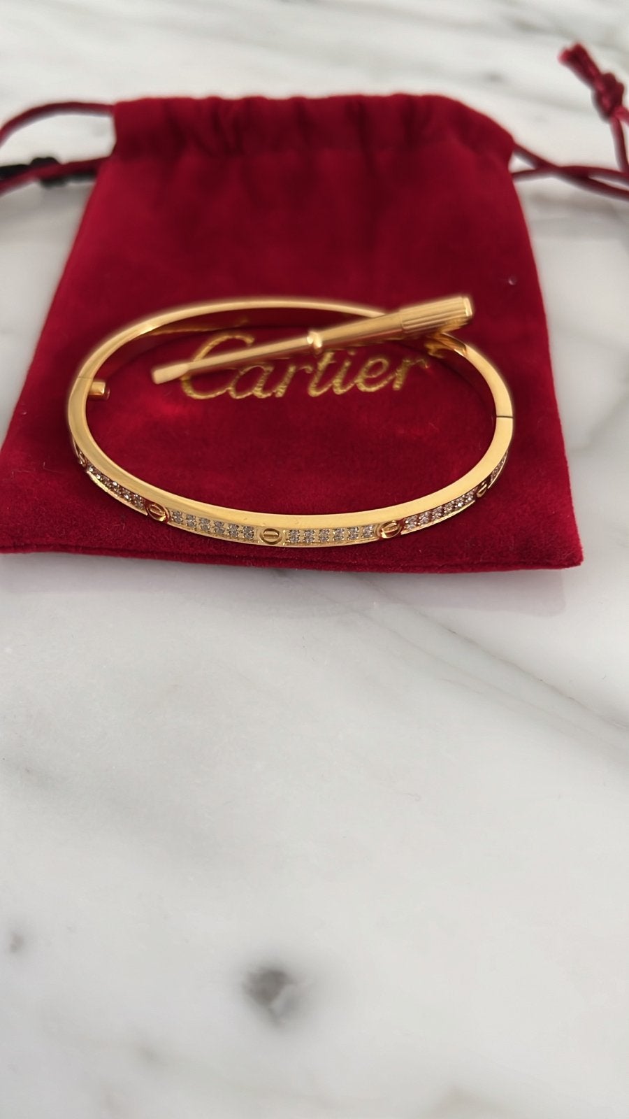 Cartier Love Armband Goud met Diamanten, Ophalen, Zo goed als nieuw, Goud, Met edelsteen