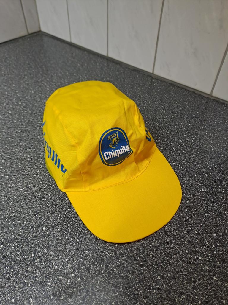Chiquita bananen petje, Gebruiksvoorwerp, Ophalen of Verzenden, Zo goed als nieuw, N.v.t