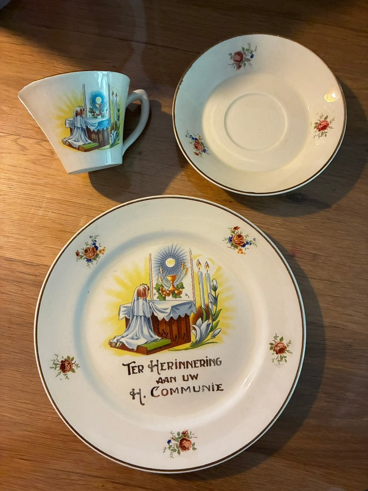 Vintage P. Regout Maastricht communie serviesje (jaren 50/60, Ophalen