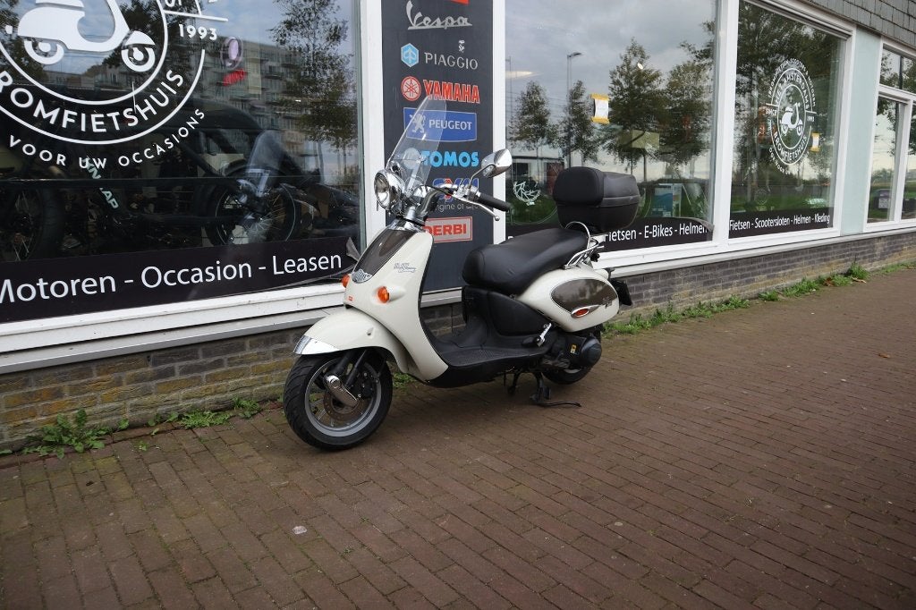 Aprilia Habana 150  Motorscooter  9487km, Scooter, Bedrijf, 150 cc, 1 cilinder