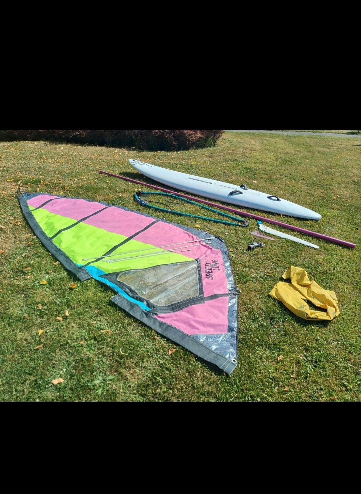 Complete Windsurf Set voor Beginners - Nooit gebruikt!, Met giek, 5 tot 6.5 m², 300 cm of meer, Zo goed als nieuw