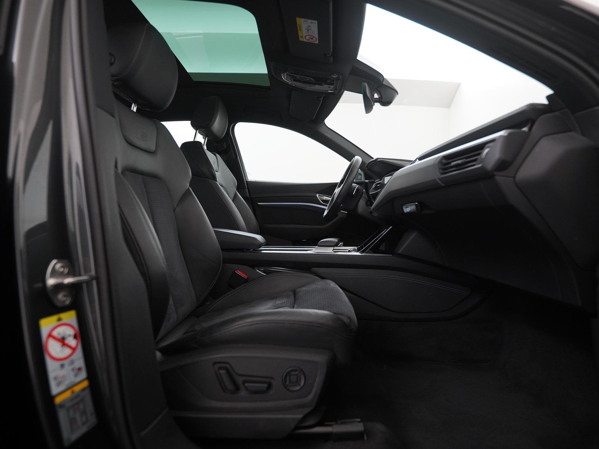 Audi e-tron Sportback 55 quattro S-Line 95 kWh | SOH 94% | H, Auto's, Automaat, 12 maanden, Zwart, 95 kWh