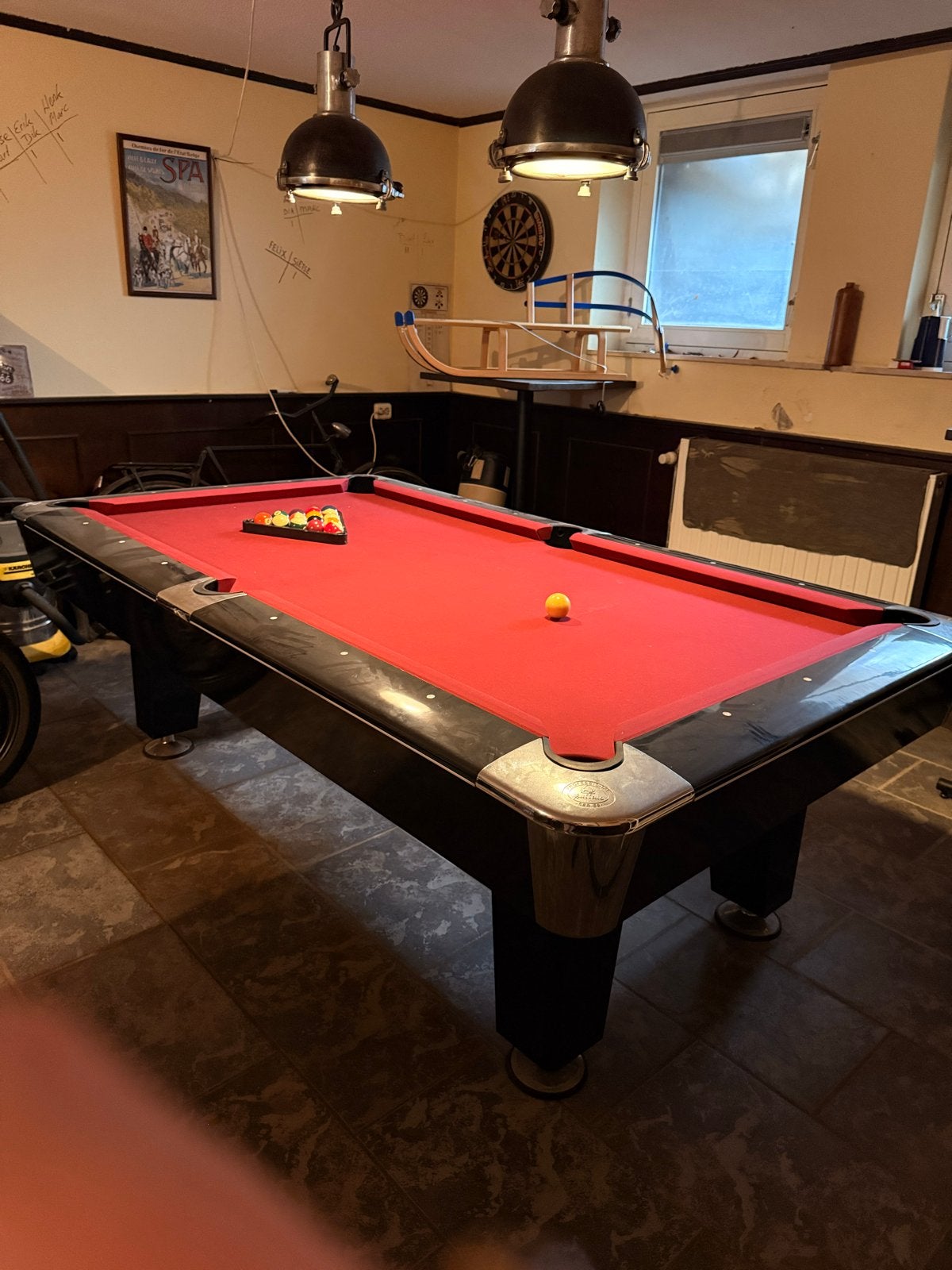 Buffalo Professional Series Pooltafel met accessoires, Een of twee spelers, Ophalen, Zo goed als nieuw