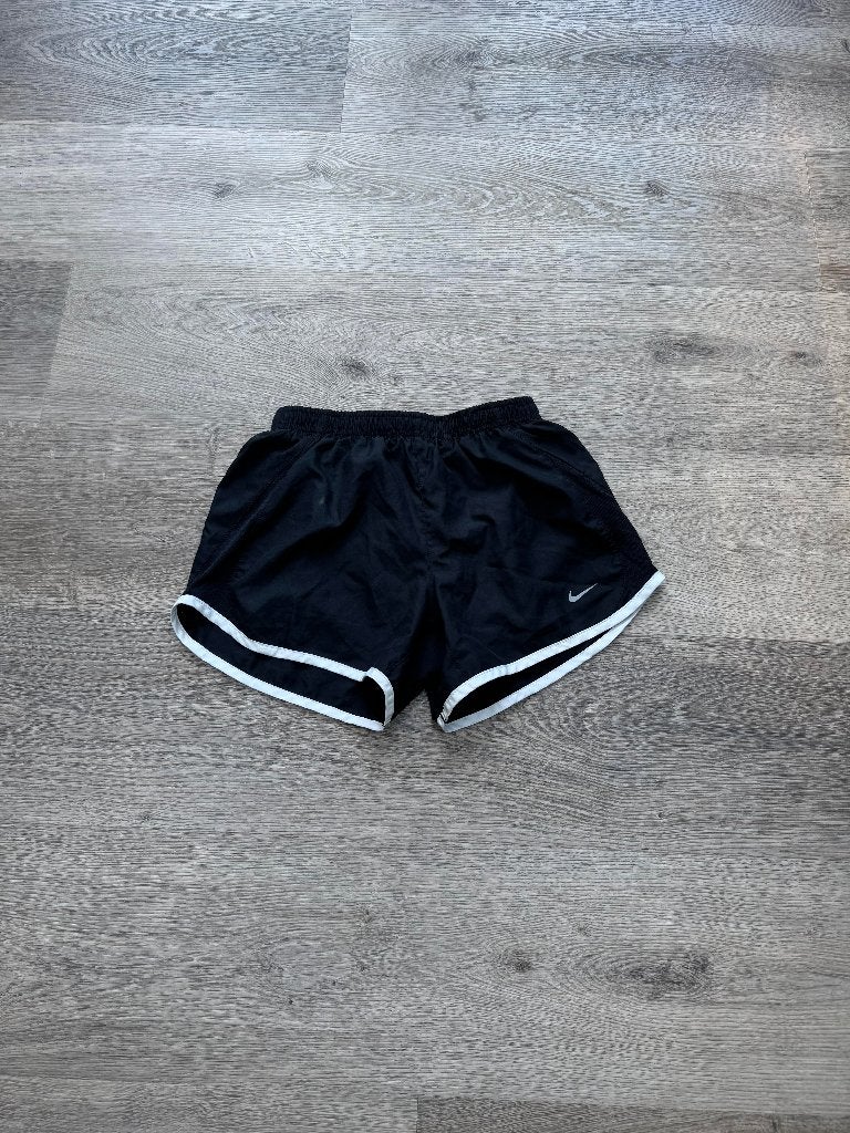 NIKE sportbroek met binnen broek maat M (137-147) netjes D12, Kinderen en Baby's, Kinderkleding | Maat 140, Gebruikt, Meisje, Sport- of Zwemkleding