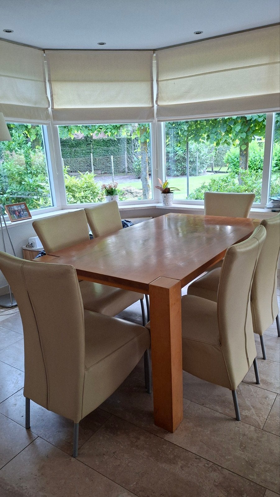 Gratis! * vitrinekast & eettafel en stoelen gereserveerd!*, Ophalen, Gebruikt, 50 tot 100 cm, 50 tot 100 cm