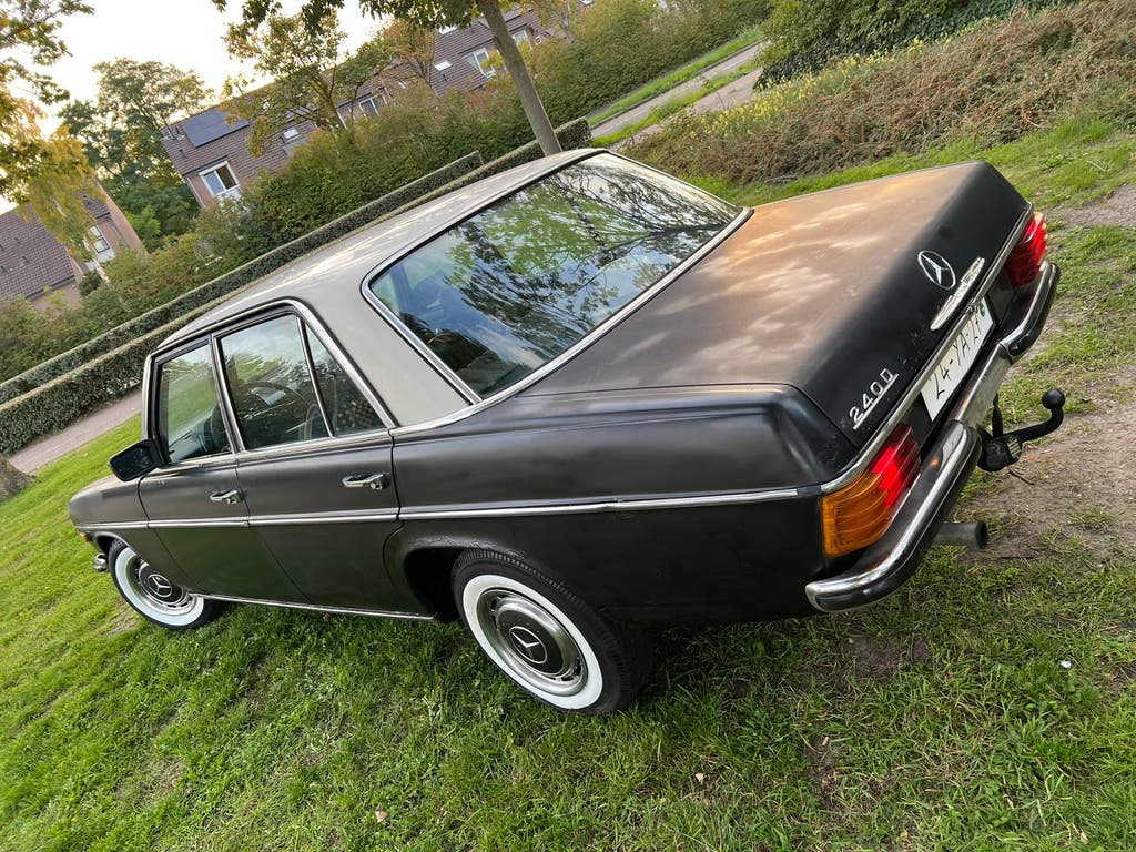 Mercedes-Benz 240D w115 1974! oldtimer, foto 6