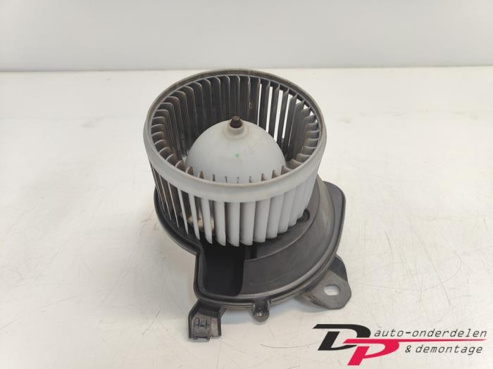 Kachel Ventilatiemotor van een Alfa Romeo Mito