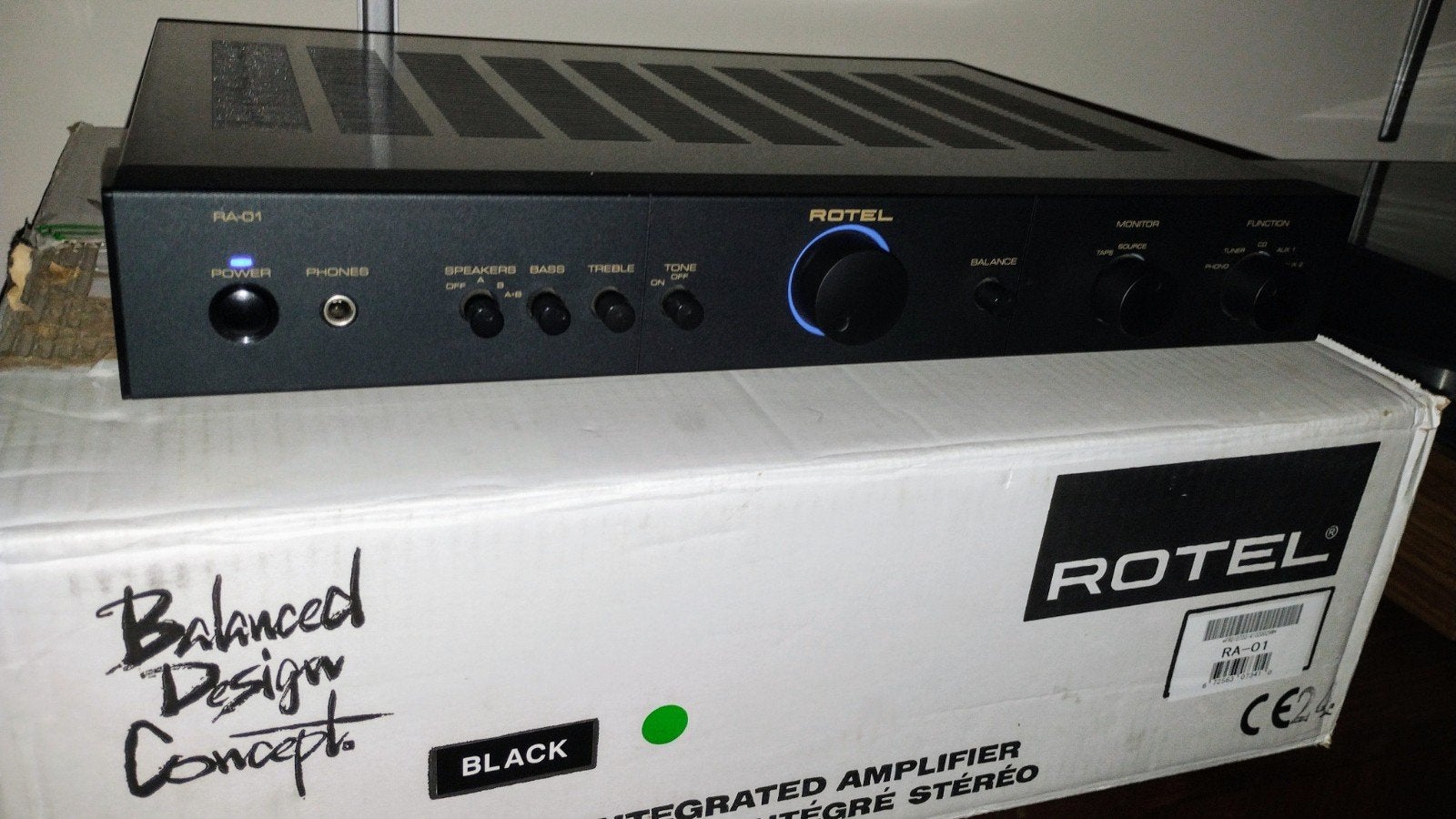 Rotel RA-01 versterker met originele doos, Ophalen, Stereo, Minder dan 60 watt, Overige merken