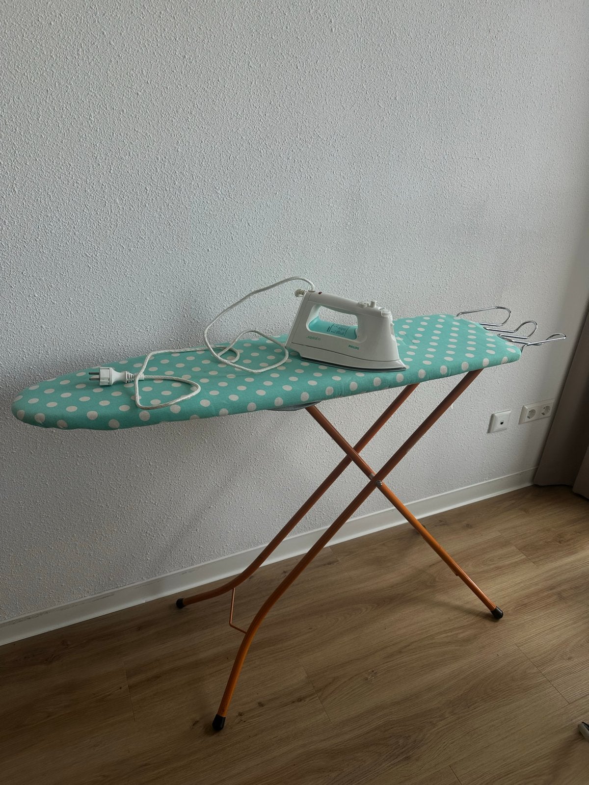 Philips Mistral 20 Strijkijzer + Strijkplank, Ophalen of Verzenden, Gebruikt, Strijkijzer met snoer