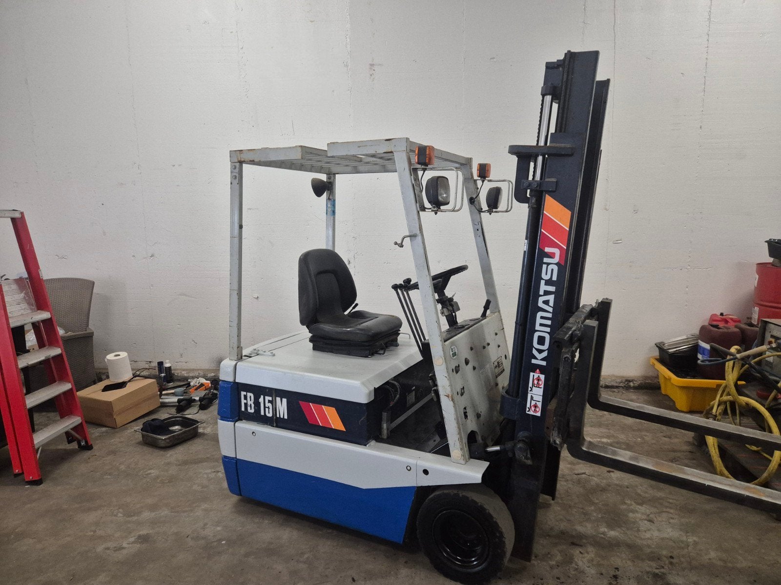 Komatsu FB15M Elektrische Heftruck 1.5T, Hefhoogte 2.95m, Zakelijke goederen, Machines en Bouw | Heftrucks en Intern transport