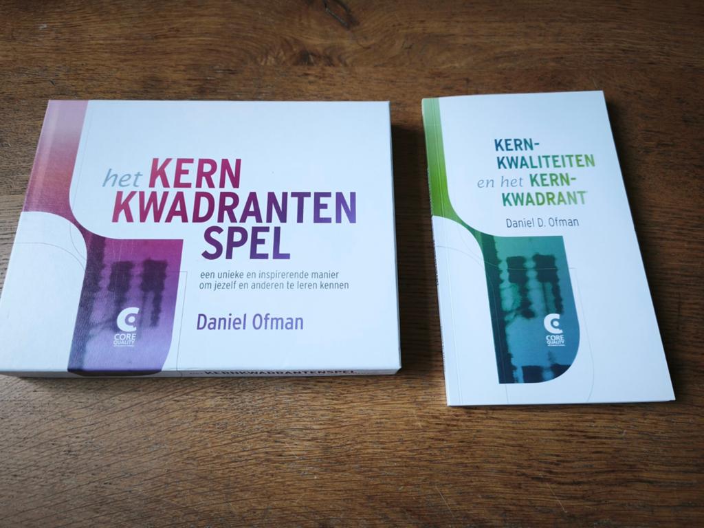 Daniel Ofman - Kernkwadrantenspel + boek 'Kernkwaliteiten', Boeken, Ophalen of Verzenden, Zo goed als nieuw, Daniel Ofman