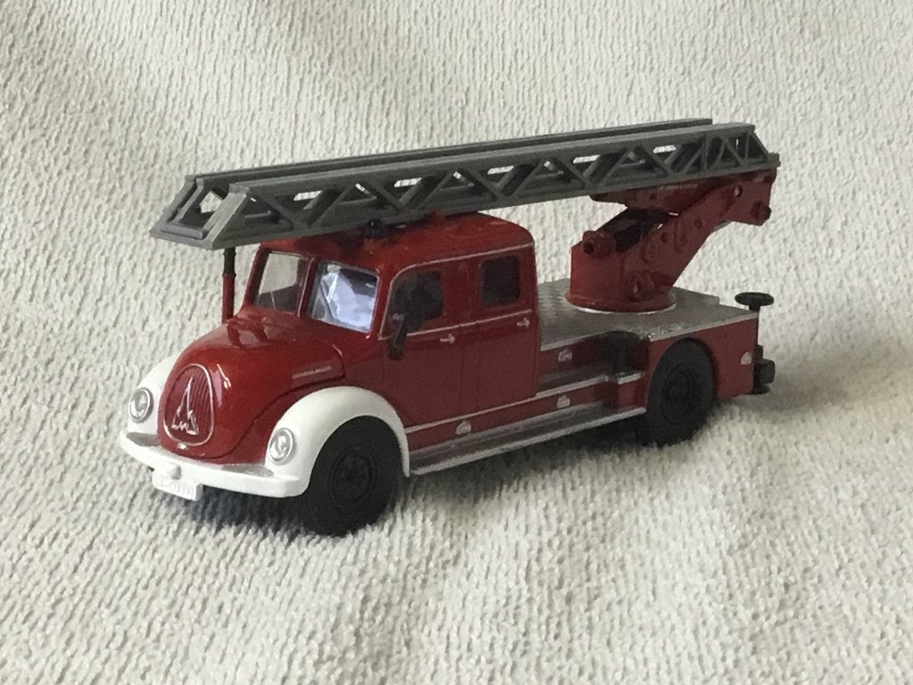 Magirus Deutz van de brandweer een ladderwagen, Ophalen, Zo goed als nieuw, Bus of Vrachtwagen, SIKU