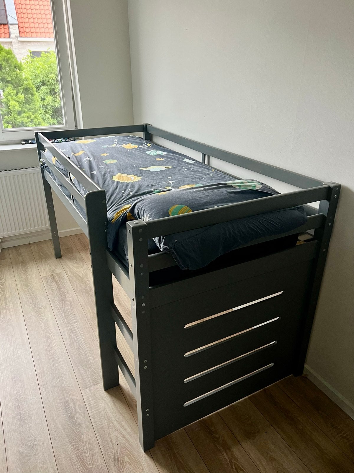 Halfhoogslaper bed met lattenbodem (210x100), Ophalen, Gebruikt, 90 cm, Eenpersoons