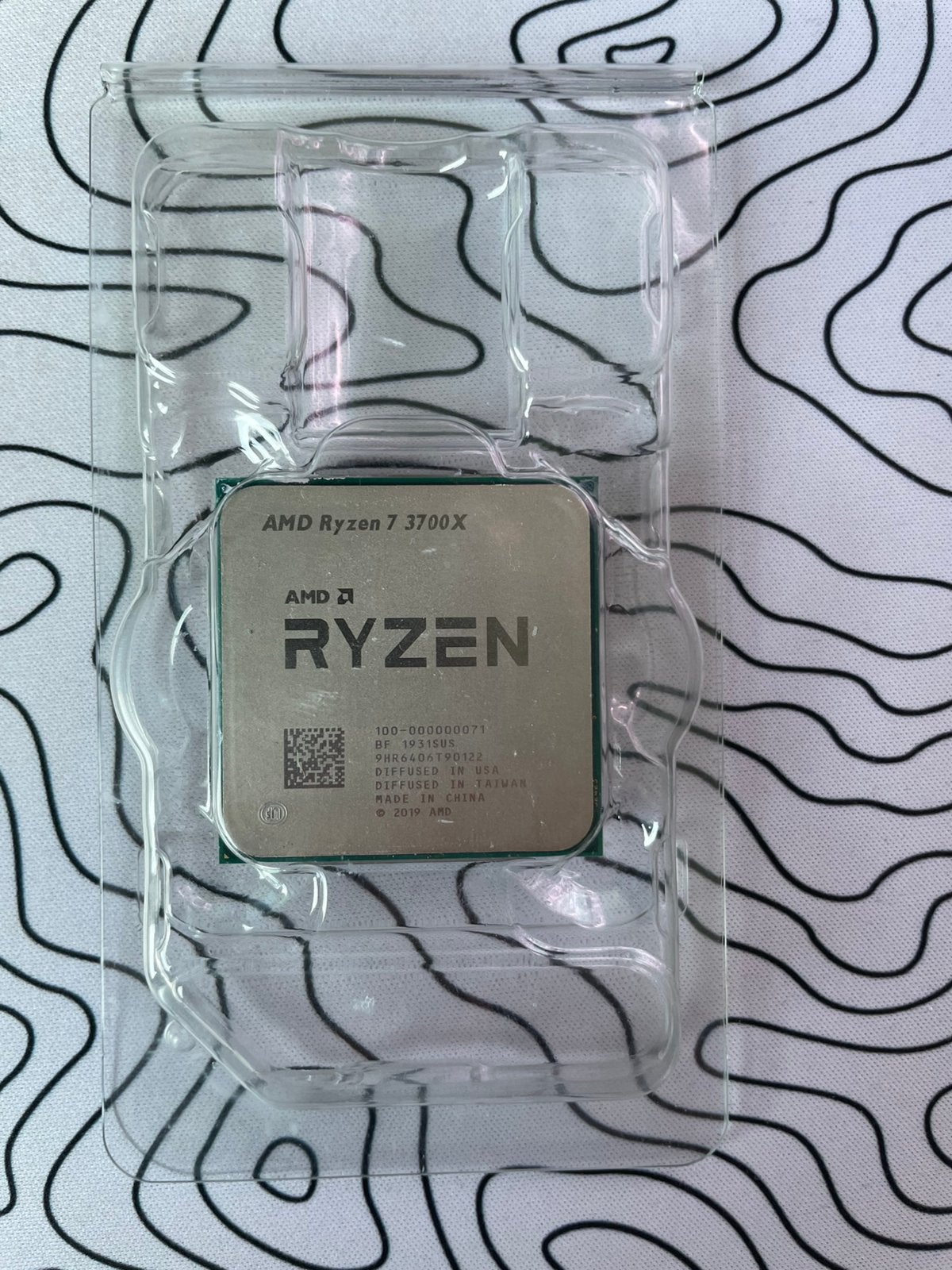 Amd ryzen 7 3700x, Computers en Software, Ophalen of Verzenden, Zo goed als nieuw, 8-core, 3 tot 4 Ghz