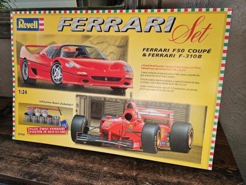 Revell Ferrari Set F50 Coupé & F-310B Modelbouwset 1:24, Auto, Nieuw, Ophalen of Verzenden, 1:32 tot 1:50