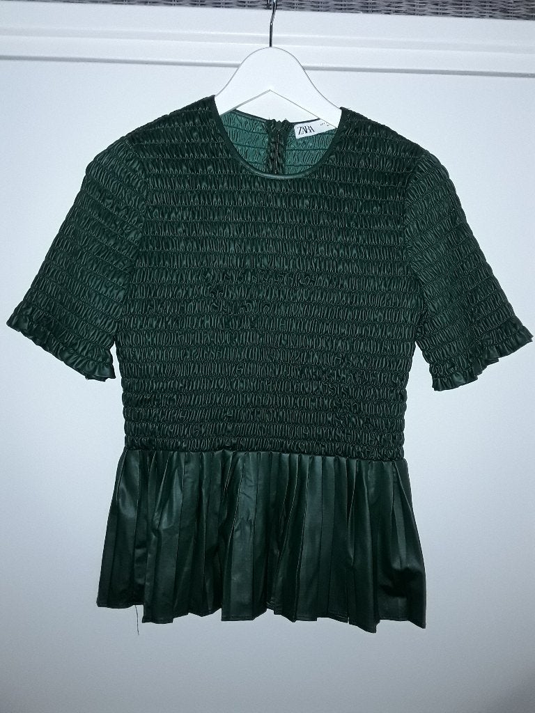 Zara Groene Leatherlook Peplum Top Maat S, Zara, Nieuw, Ophalen of Verzenden, Groen