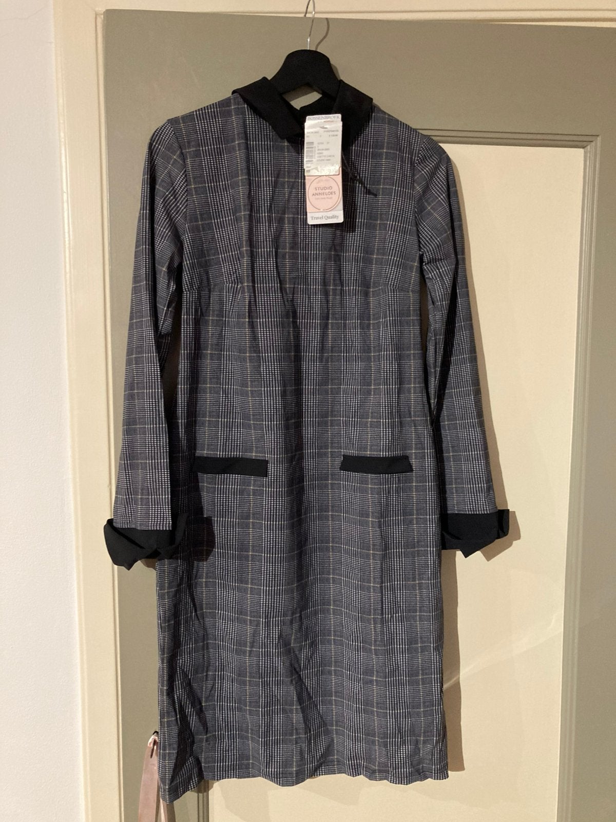 Odette Check dress van Studio Anneloes maat xs, Kleding | Dames, Jurken, Zwart, Nieuw, Ophalen of Verzenden, Knielengte