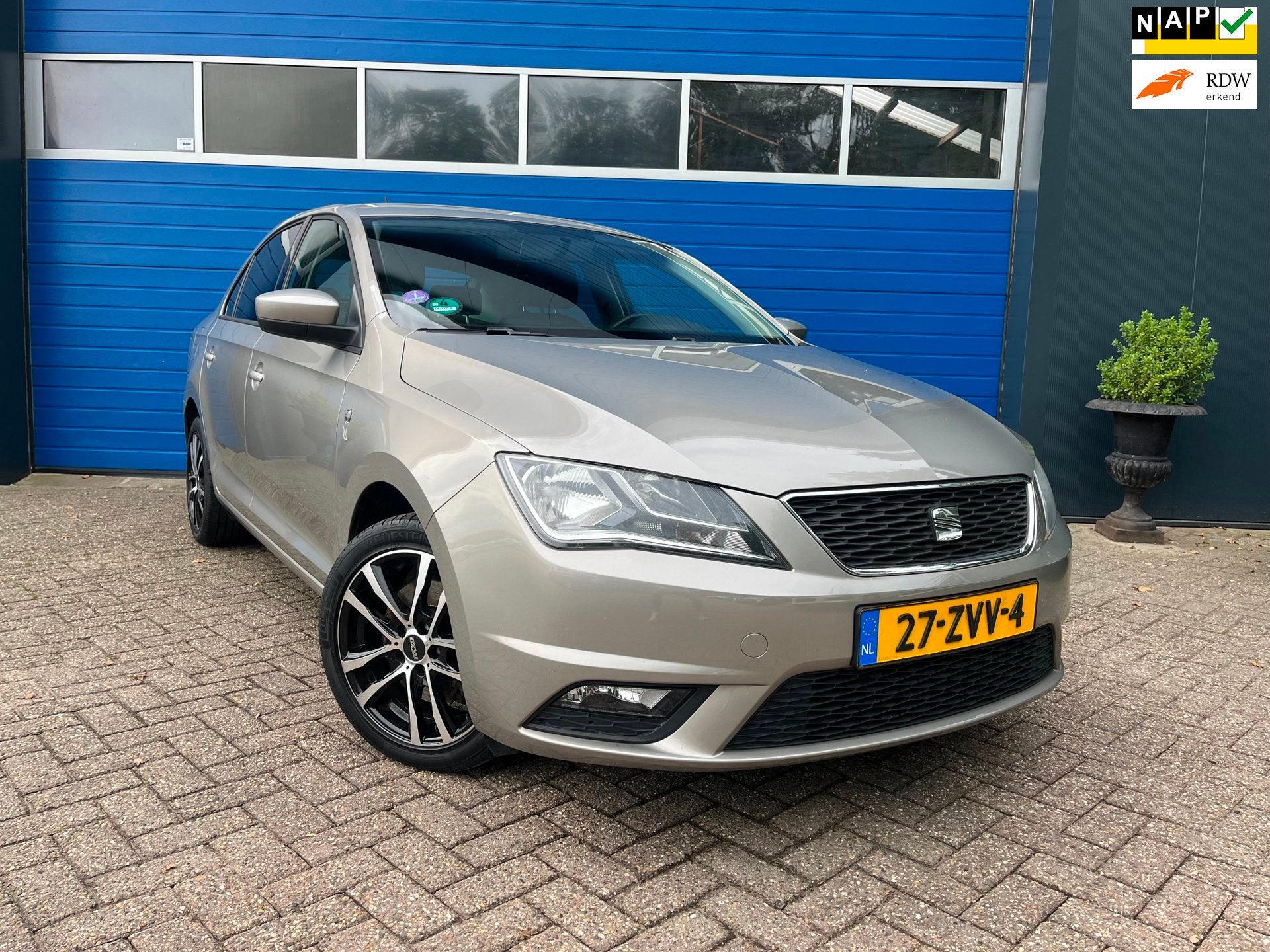 Seat Toledo 1.2 TSI Businessline High|Climate|Navi|1ste Eig., Auto's, Voorwielaandrijving, Euro 5, Stof, Gebruikt