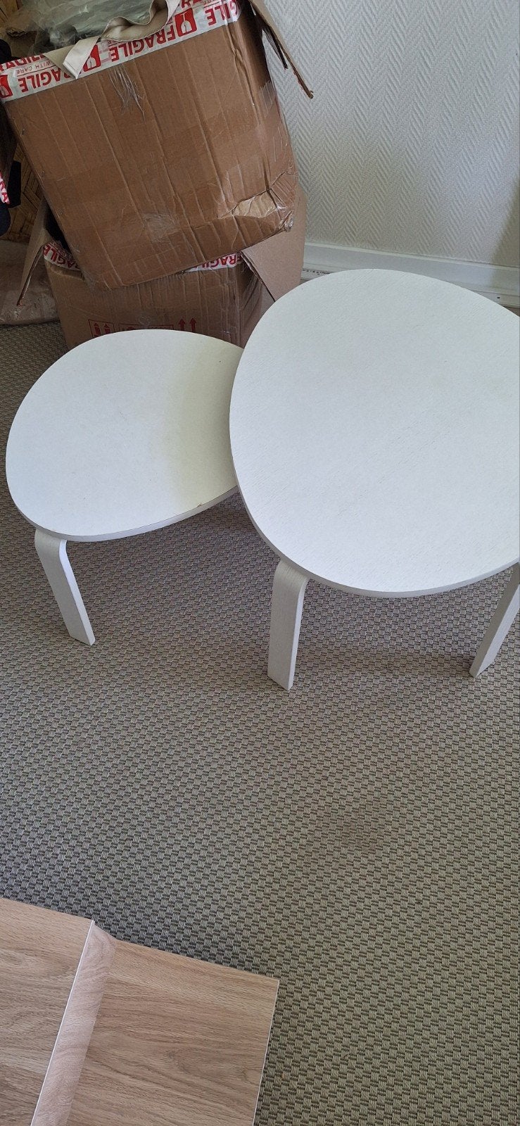 IKEA SVALSTA bijzettafels - set van 2, Huis en Inrichting, Ophalen, Minder dan 45 cm, Minder dan 55 cm, Gebruikt