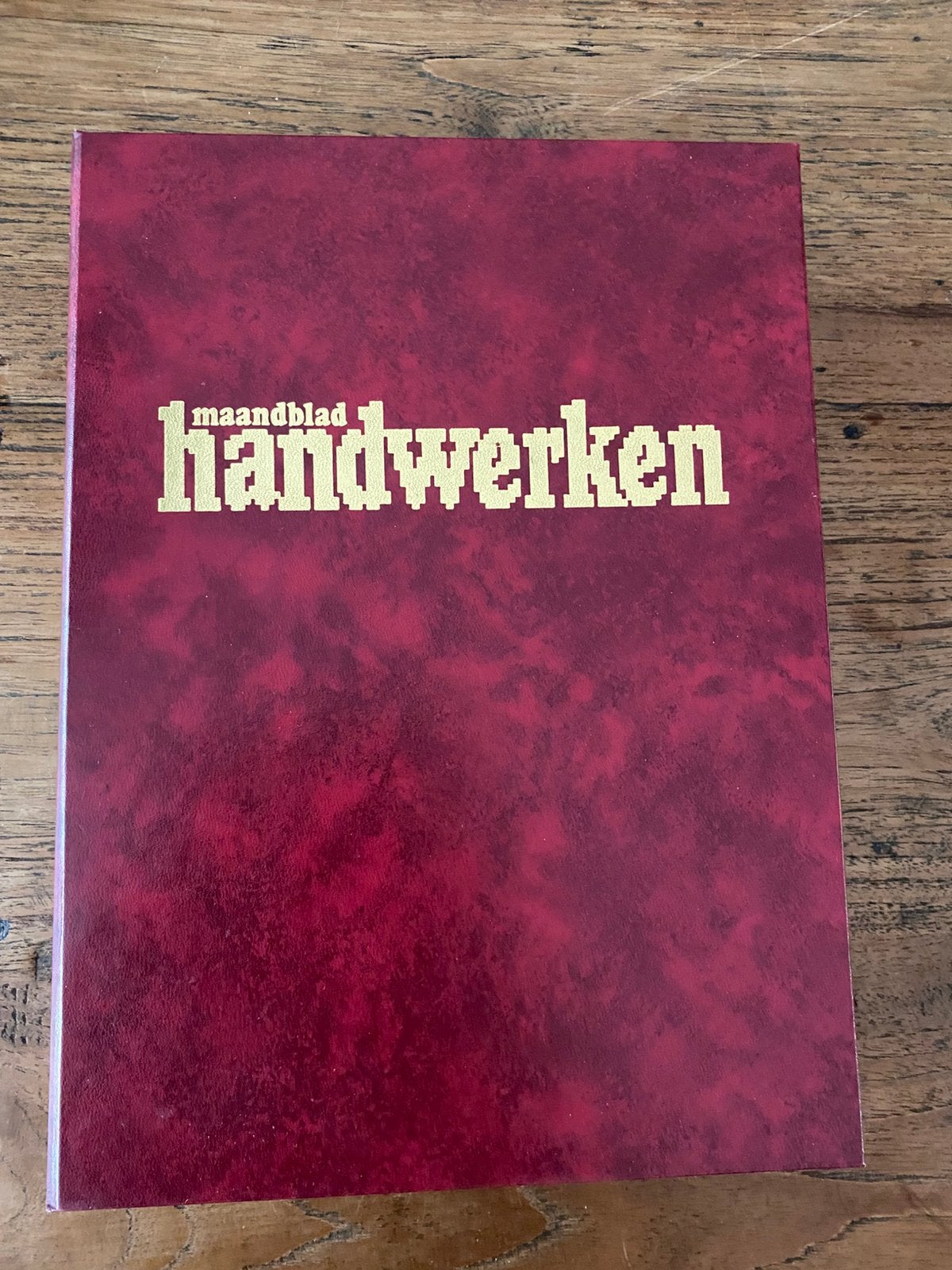 Complete jaargang Handwerken 1980, Ophalen of Verzenden, Zo goed als nieuw, Breien of Haken, Patroon of Boek