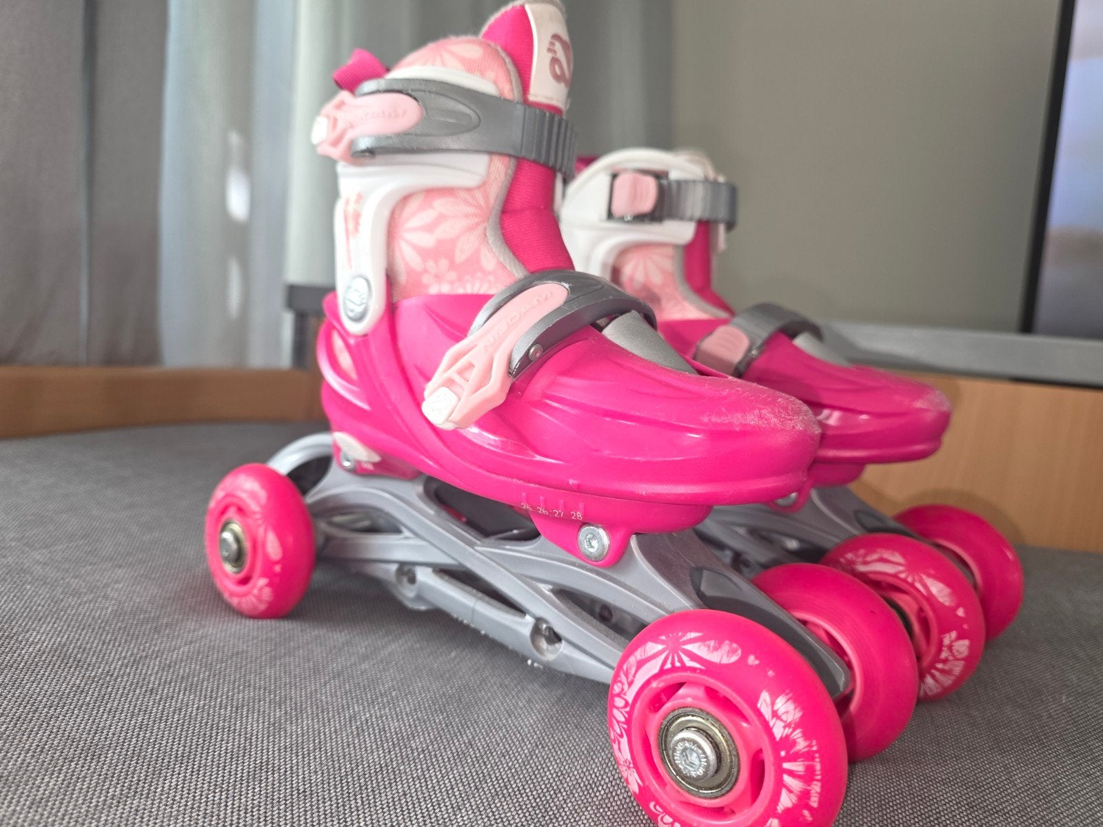 Nijdam verstelbare rolschaatsen - Roze - Maat 25-28, Kinderen en Baby's, Ophalen of Verzenden, Gebruikt