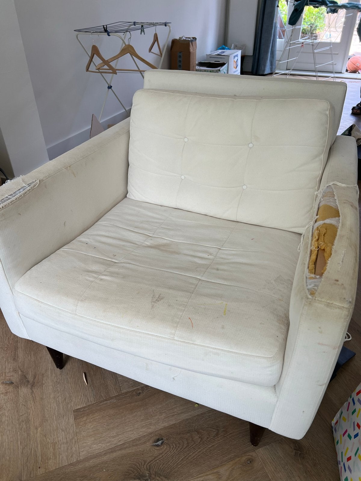 Crate and Barrel fauteuil - Opknapper, Ophalen, Gebruikt, Stof, 75 tot 100 cm