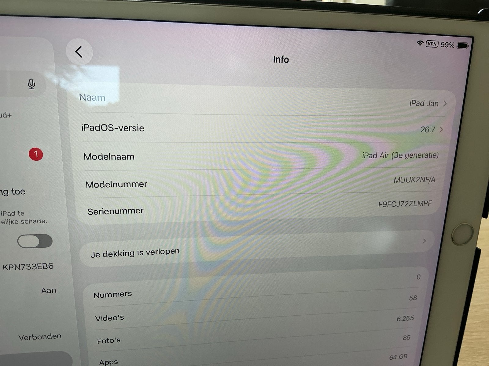 Foto 5 van Apple iPad Air (3e generatie) 64GB Wi-Fi met toetsenbord