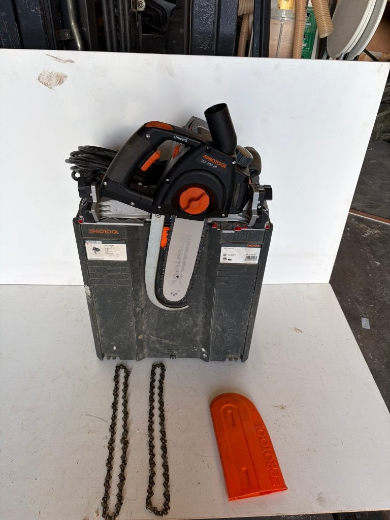 Protool SSP 200 EB zwaardzaag, Ophalen, 70 mm of meer, Kettingzaag, 1200 watt of meer