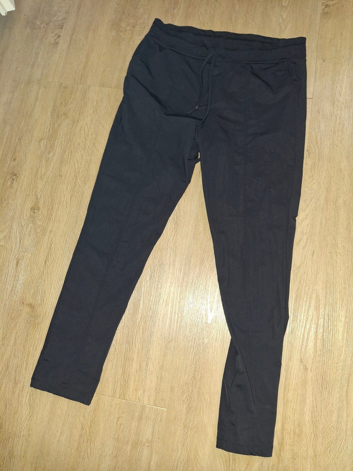 Vera Jo travel broek,dunne stof maat 42, Ophalen of Verzenden, Zo goed als nieuw, Zwart