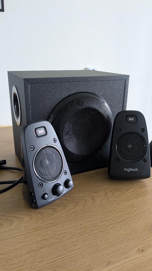 Logitech THX speakersysteem, Audio, Tv en Foto, Luidsprekers, Gebruikt, Subwoofer, 120 watt of meer, Overige merken, Ophalen