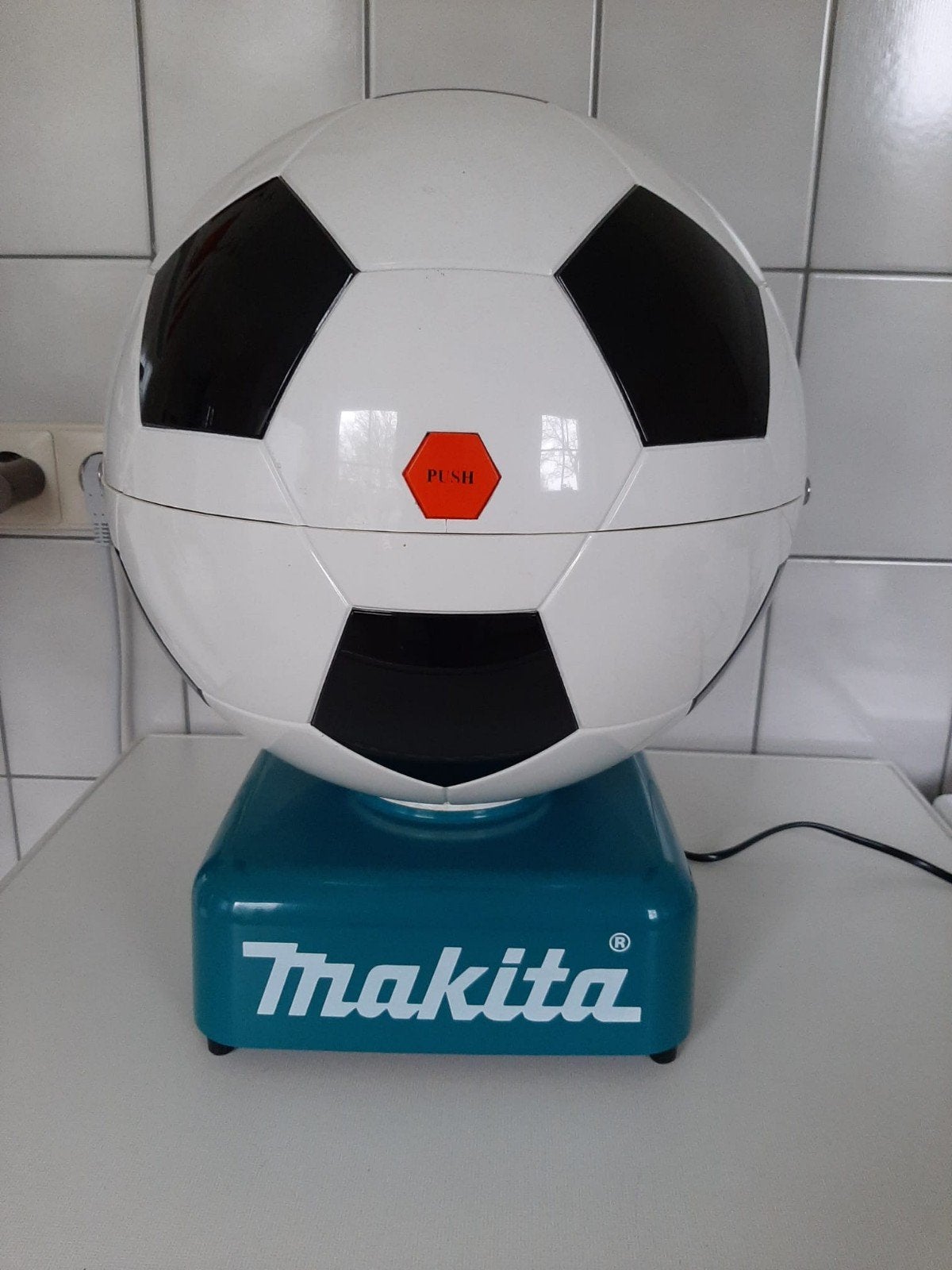 Koelbox, Ophalen, Elektrisch