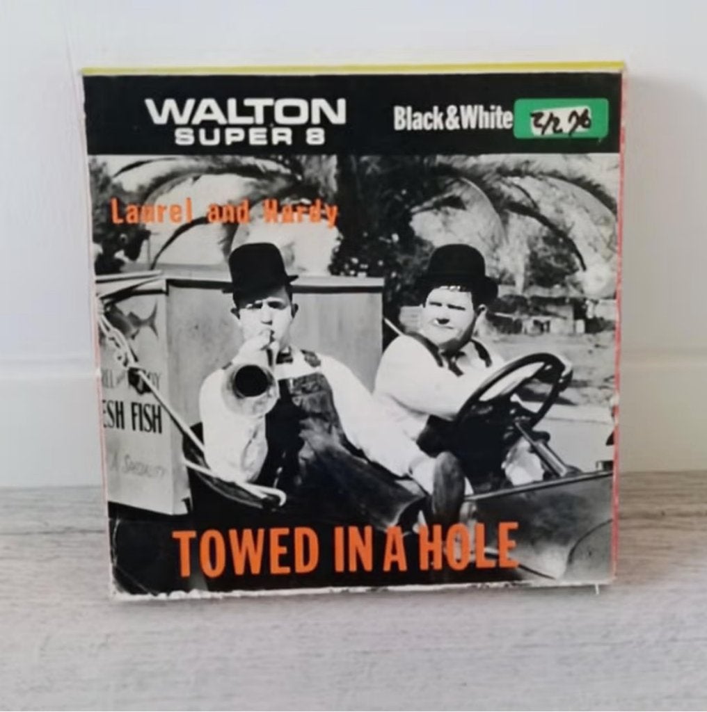 Towed in a Hole Super 8 mm Laurel and Hardy, Ophalen of Verzenden, 8mm film