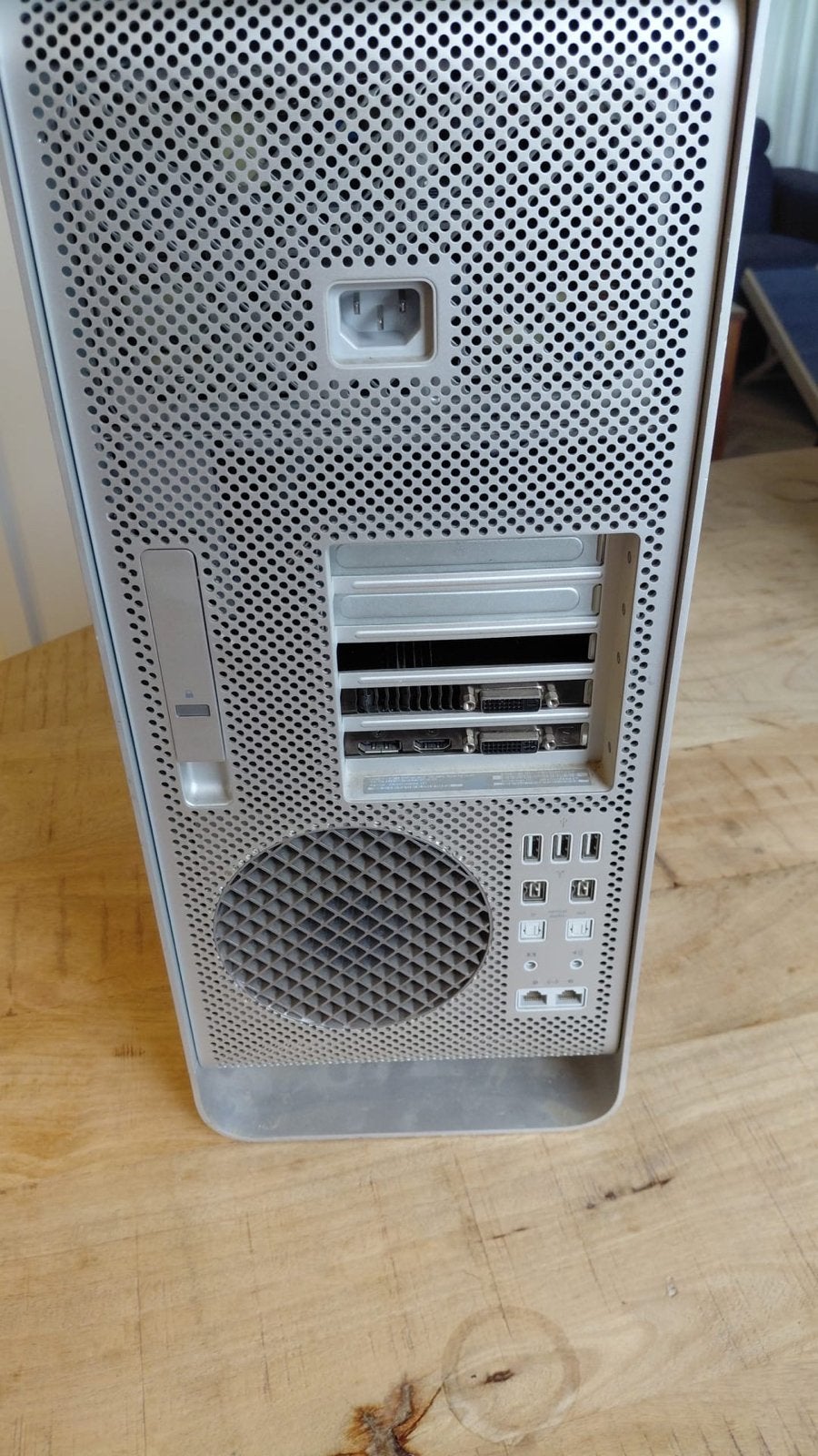 Apple Mac Pro met GTX 660, Xeon, 16GB RAM (Niet werkend), Computers en Software, Apple Desktops, Niet werkend, Mac Pro, HDD en SSD