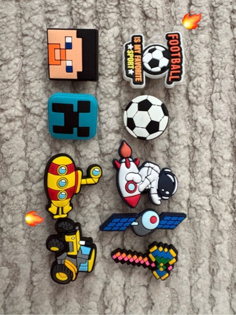 ⚠️Coole Jongens Crocs Charms, Ophalen, Nieuw