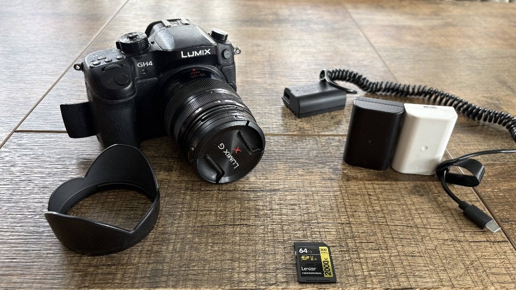 Panasonic GH4 + Lumix G X Vario 12-35mm f/2.8 + V-Log, Ophalen, Gebruikt, Geheugenkaart, 16 megapixels