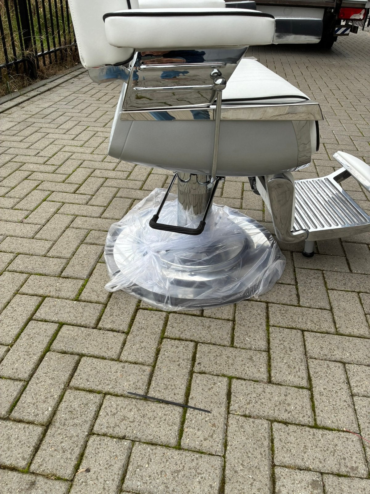 Kappersstoel / barberchairs, Ophalen, Nieuw
