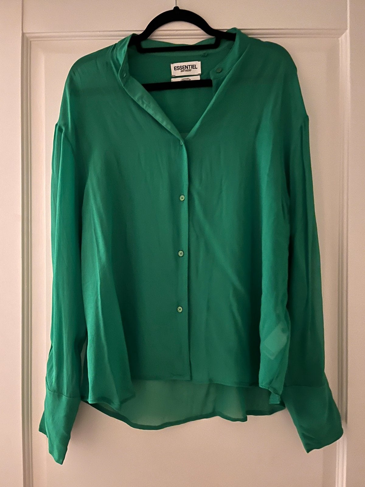 Essentiel Antwerp blouse - nieuw maat L, Kleding | Dames, Ophalen of Verzenden, Zo goed als nieuw, Maat 42/44 (L), Groen