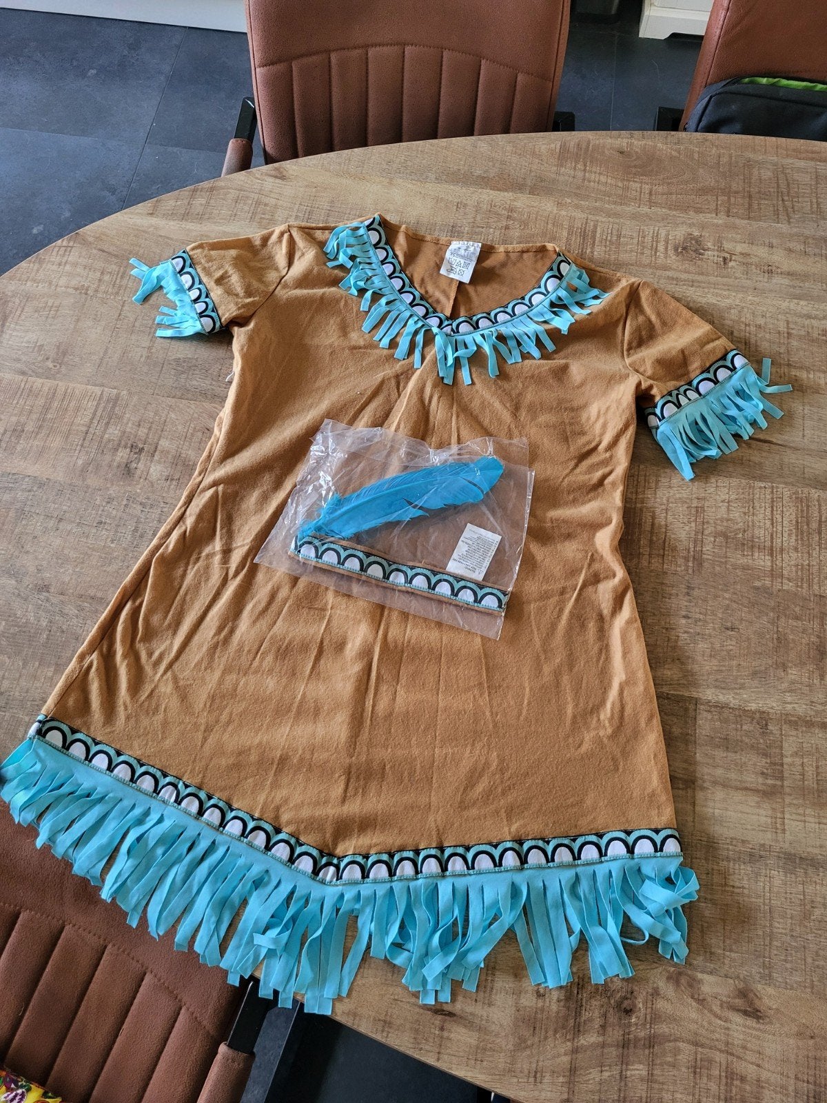 Indianen jurk carnaval maat M, Carnaval, Zo goed als nieuw, Kleding, Ophalen