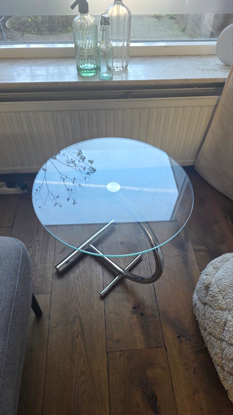vintage bijzettafeltje Ikea van chroom en glas, Ophalen, Gebruikt, Rond, Metaal of Aluminium