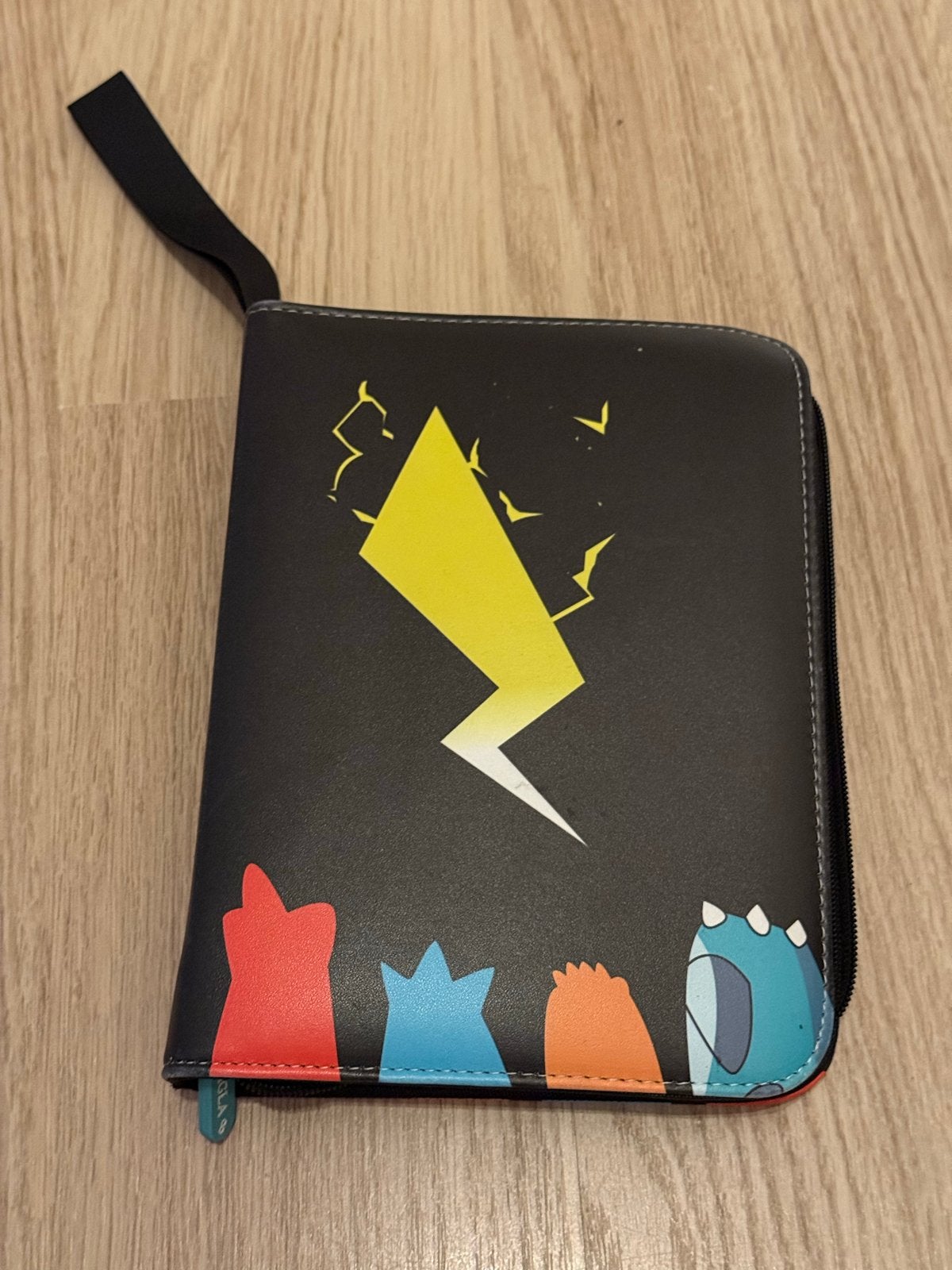 Zigla Binder Rits - Pokémon Kaartenmap, Hobby en Vrije tijd, Ophalen of Verzenden, Gebruikt, Overige typen