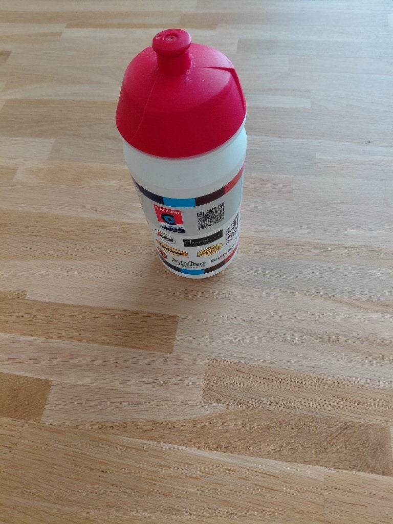 Te koop 2 verschillende bidon, bidons met reclame erop, Ophalen of Verzenden, Zo goed als nieuw