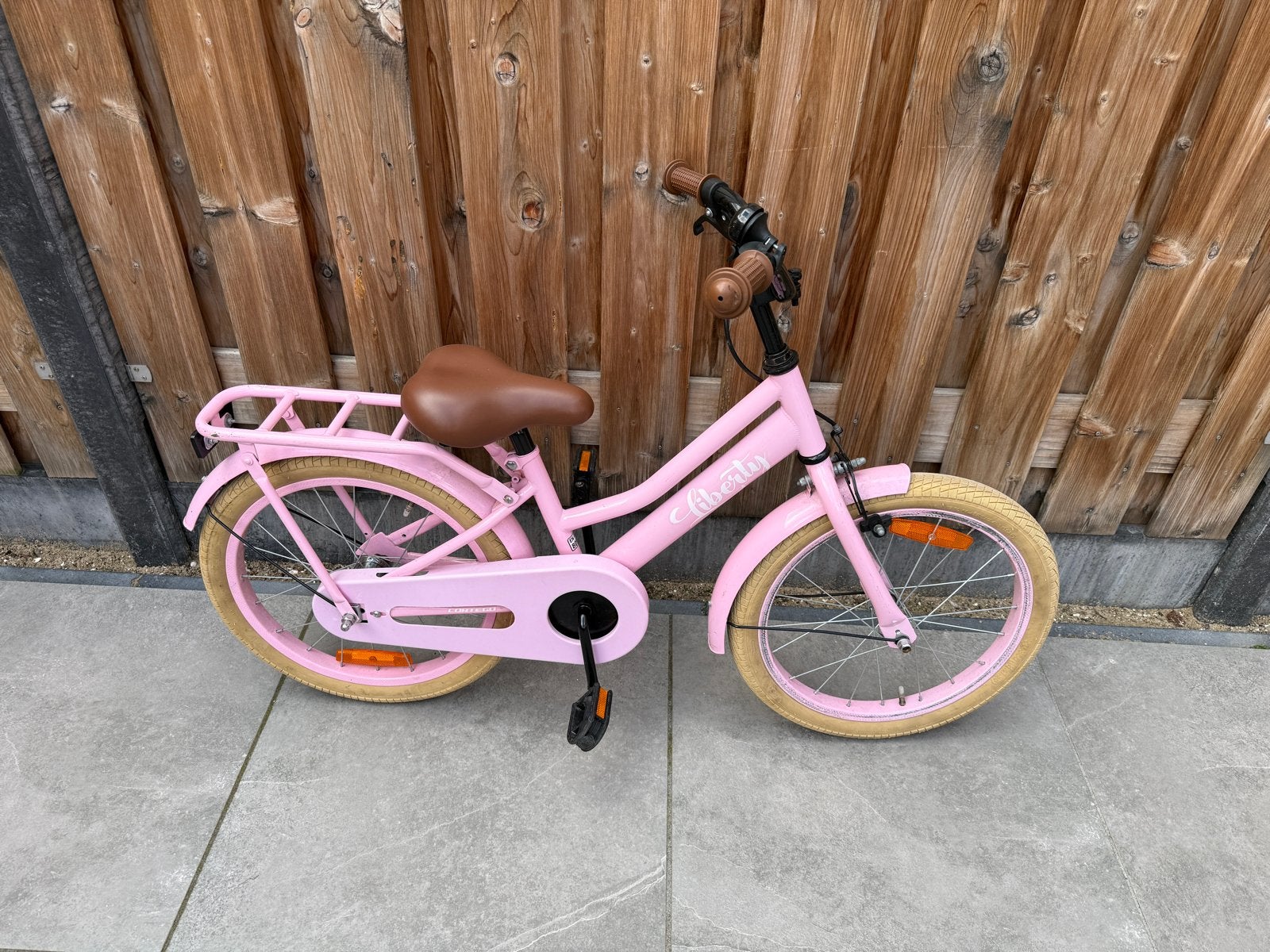 Roze kinderfiets 18 inch - SKID Liberty, Ophalen, Gebruikt, Velgrem, 16 tot 20 inch