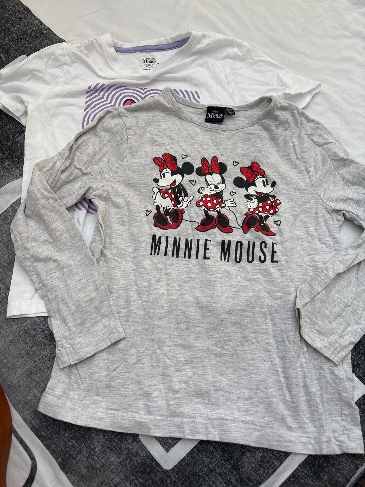 Minnie Mouse T-shirts (2 stuks) - Maat 134/140, Ophalen of Verzenden, Gebruikt, Meisje